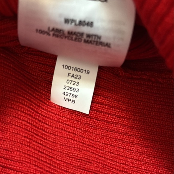 INC International Concepts Deep V Neck Red Ribbed Fitted Rayon Acrylic Women’s L - Picture 8 of 10